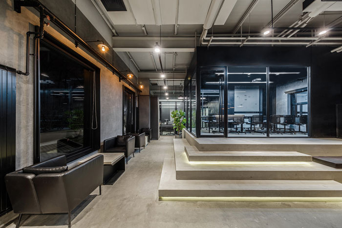 上?？偛拷洕蛯懽謽茄b修需要多少錢